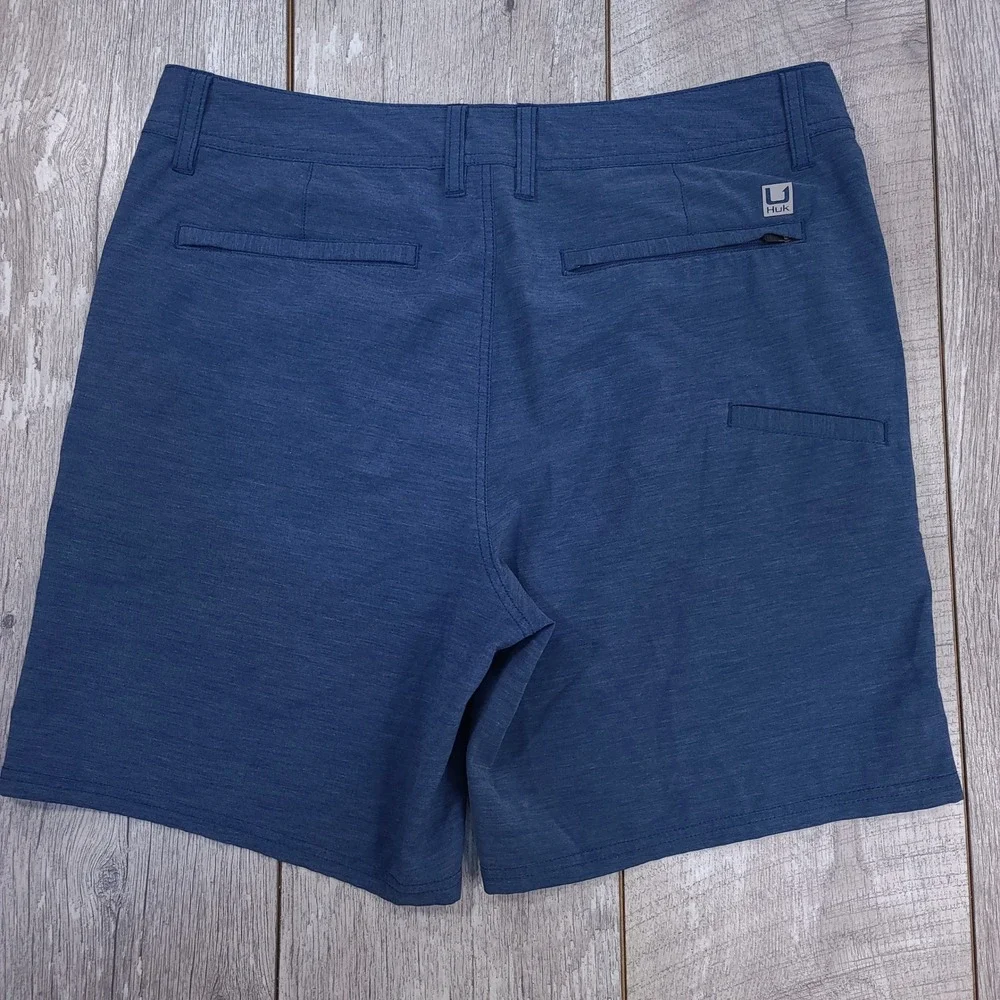 Huk Performance Fishing Shorts Men Size 34 Blue Heathered Stretch Hybrid Pockets - Picture 2 of 7